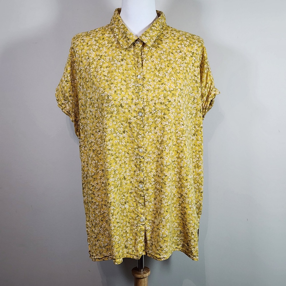 Old Navy Ditsy Floral Shirt Womens XL Yellow Cottagecore Prairie Vacation Summer